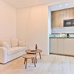 Appartement Au Centre De Paris - Musee Grevin